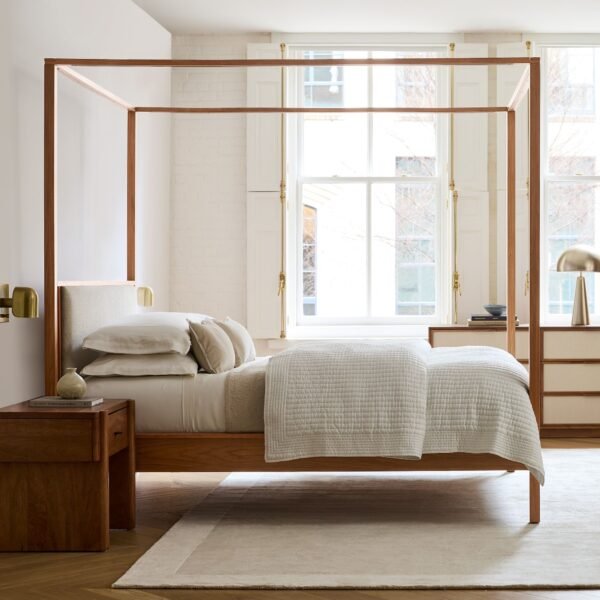 Loretta Canopy Bed