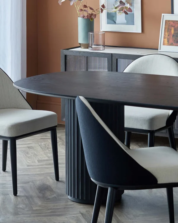 Hanne black oak 6 seater dining table - Image 4