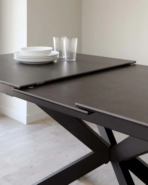 Hayden Dark Grey Ceramic Extending 6 To 8 Seater Dining Table. - Image 5